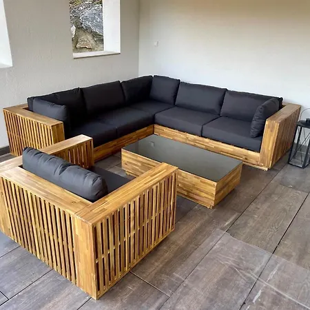 Superbly Located Premium With Sauna Chalet